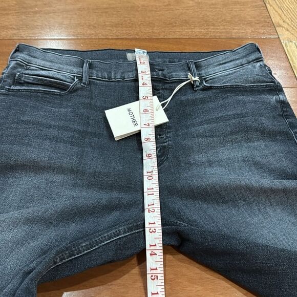 NWT MOTHER Women's Pixie Mid Rise Dazzler Ankle Up in Smoke Jeans size 33 - Picture 13 of 15